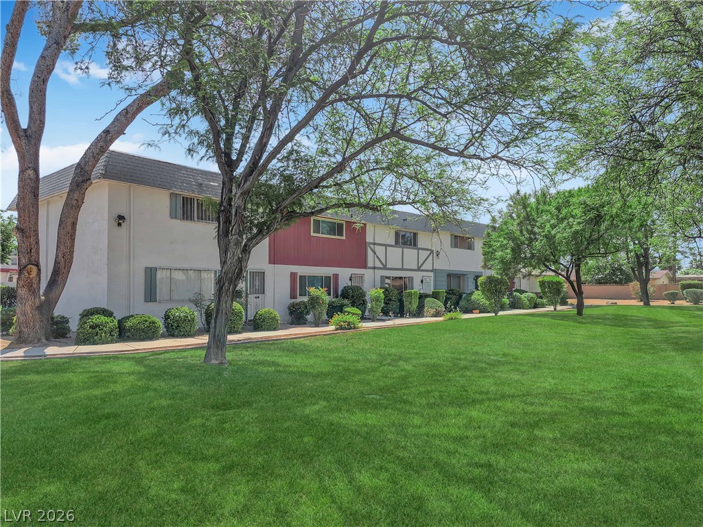193 Greenbriar Townhouse Way Las Vegas NV 89121