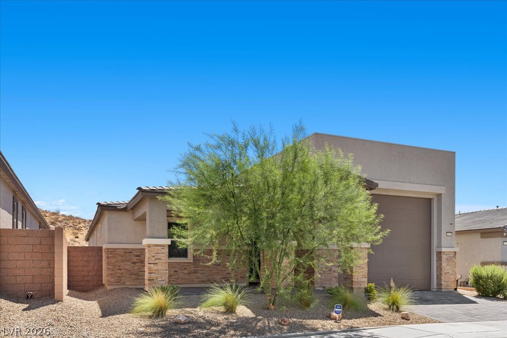 10006 Joshua Foothills Street Las Vegas NV 89178