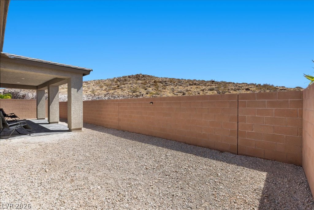 10006 Joshua Foothills Street Las Vegas NV 89178