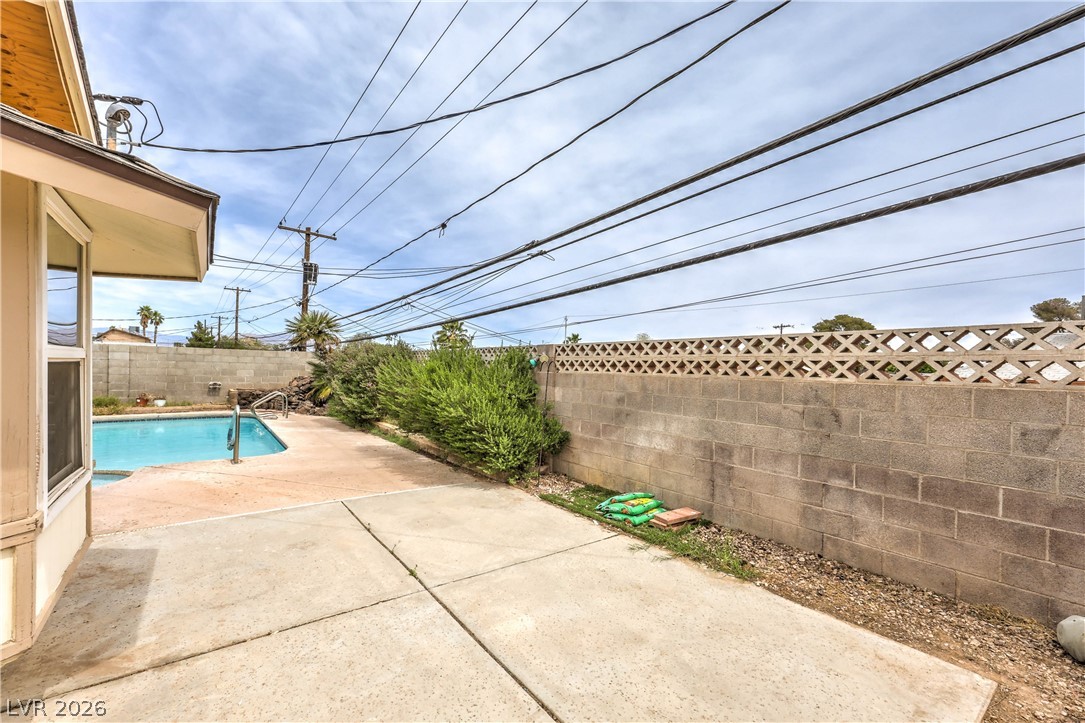 613 Carpenter Drive Las Vegas NV 89107