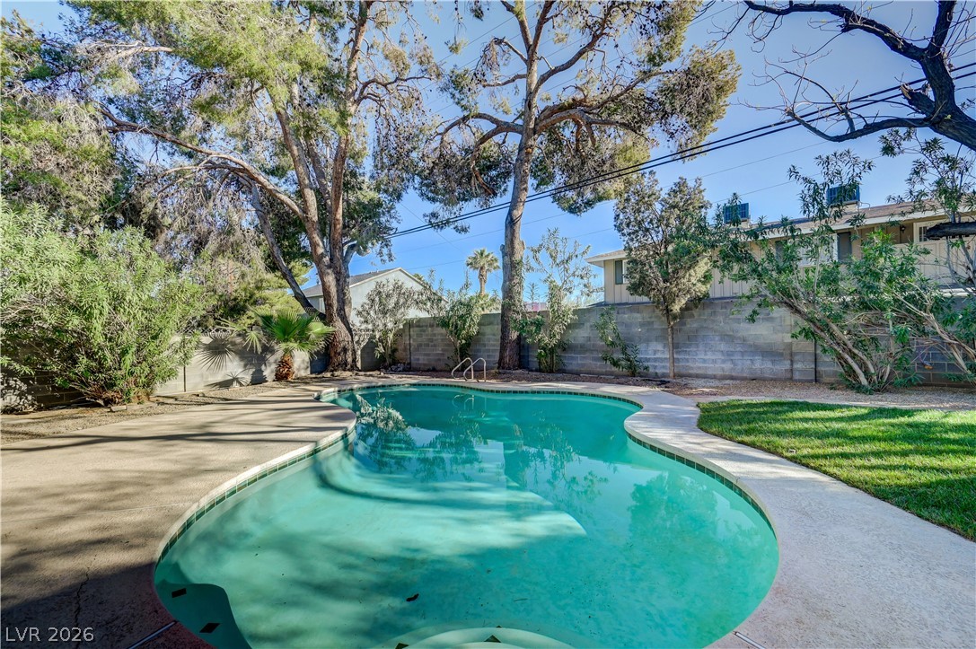 2801 Colanthe Avenue Las Vegas NV 89102
