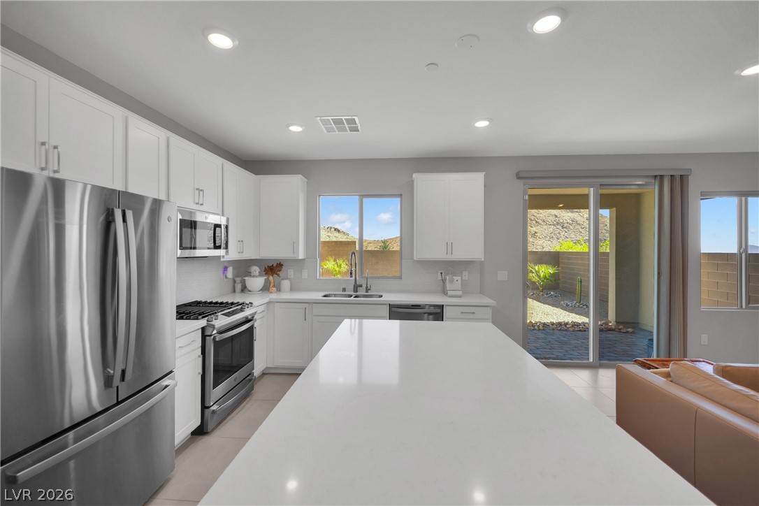 11572 Desert Hollow Avenue Las Vegas NV 89138