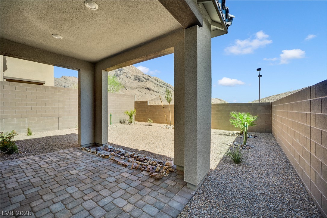 11572 Desert Hollow Avenue Las Vegas NV 89138