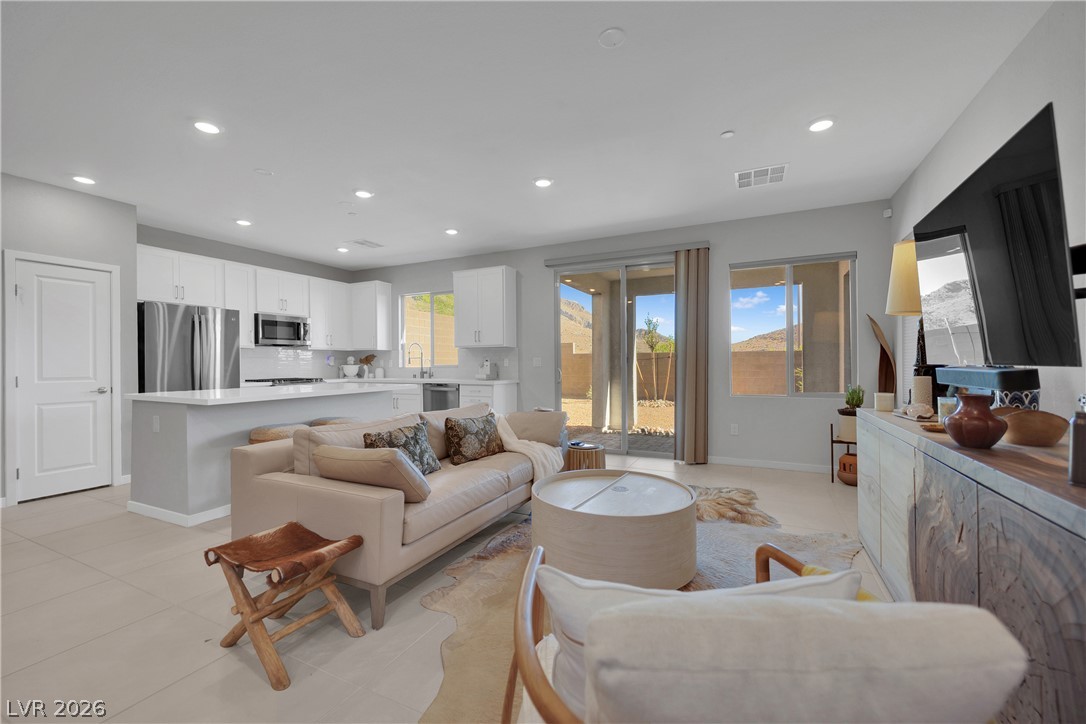 11572 Desert Hollow Avenue Las Vegas NV 89138