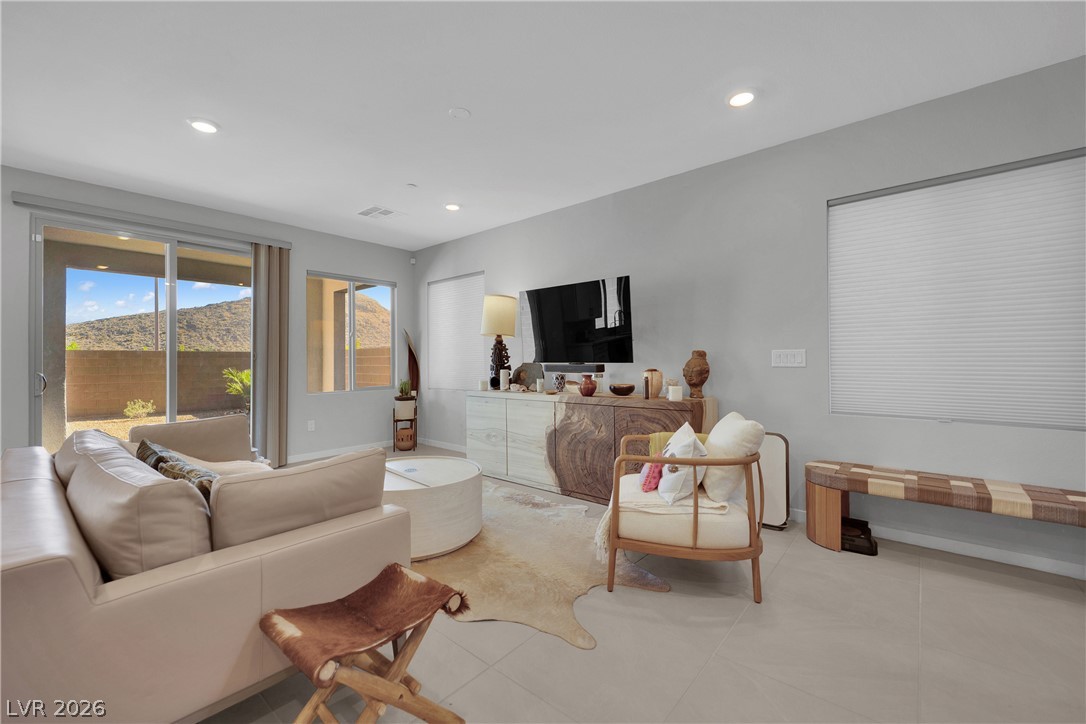 11572 Desert Hollow Avenue Las Vegas NV 89138