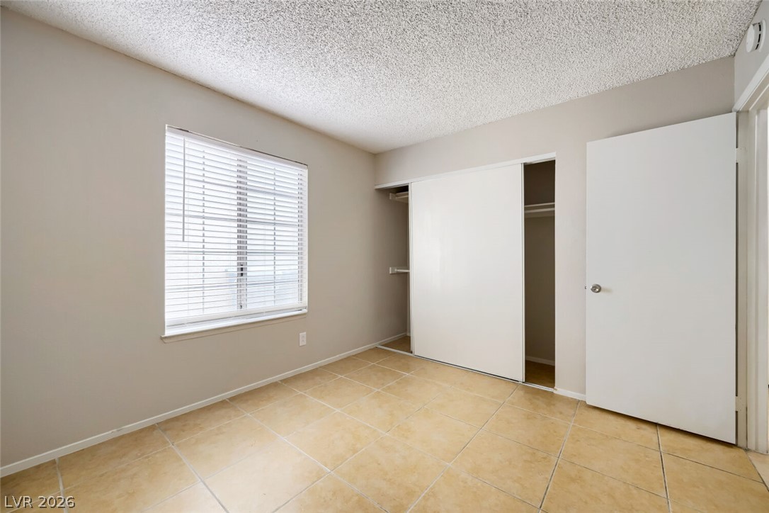 2247 Sierra Sunrise Street Las Vegas NV 89156