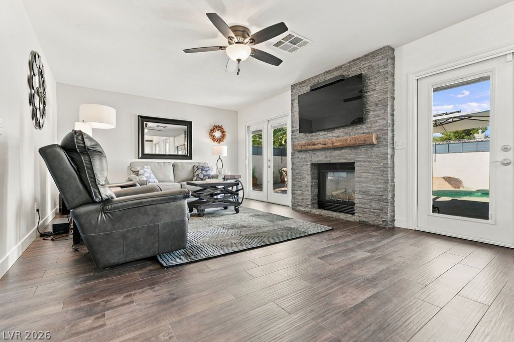2714 Timber Crossing Court Henderson NV 89074