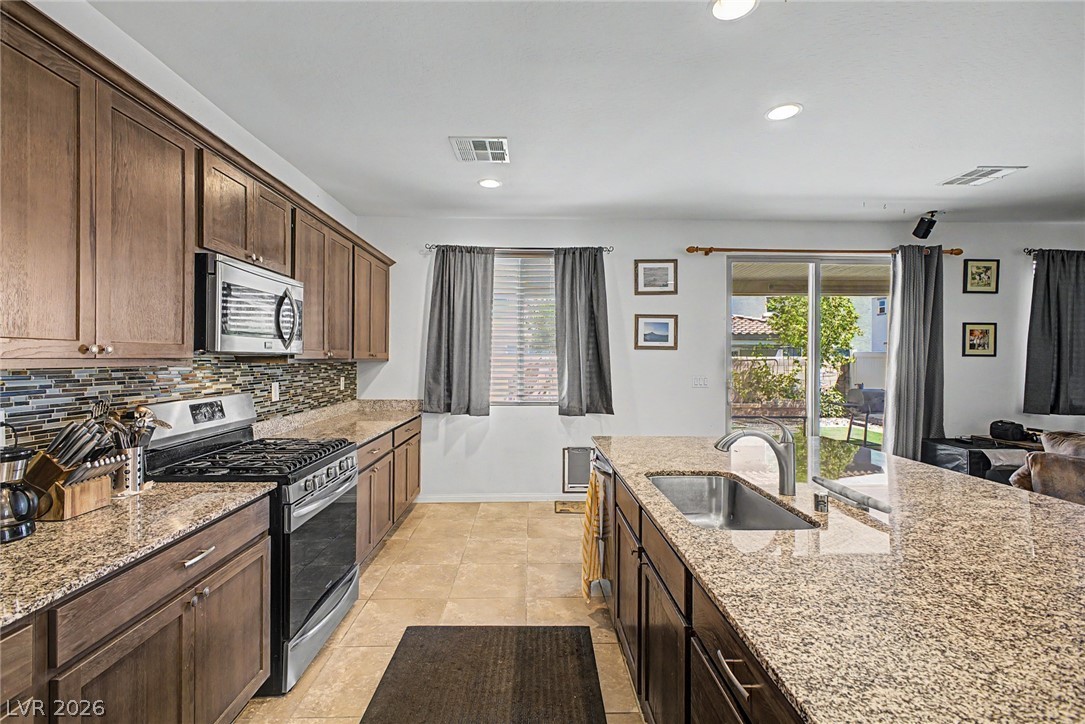 5920 Dakota Bay Street North Las Vegas NV 89081