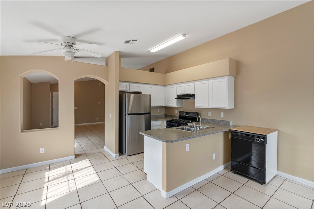 2045 Garnet Gable Avenue Las Vegas NV 89106
