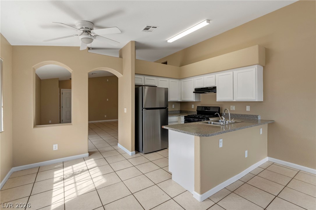 2045 Garnet Gable Avenue Las Vegas NV 89106
