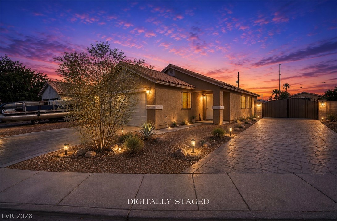 2045 Garnet Gable Avenue Las Vegas NV 89106