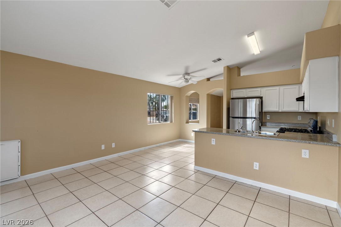 2045 Garnet Gable Avenue Las Vegas NV 89106