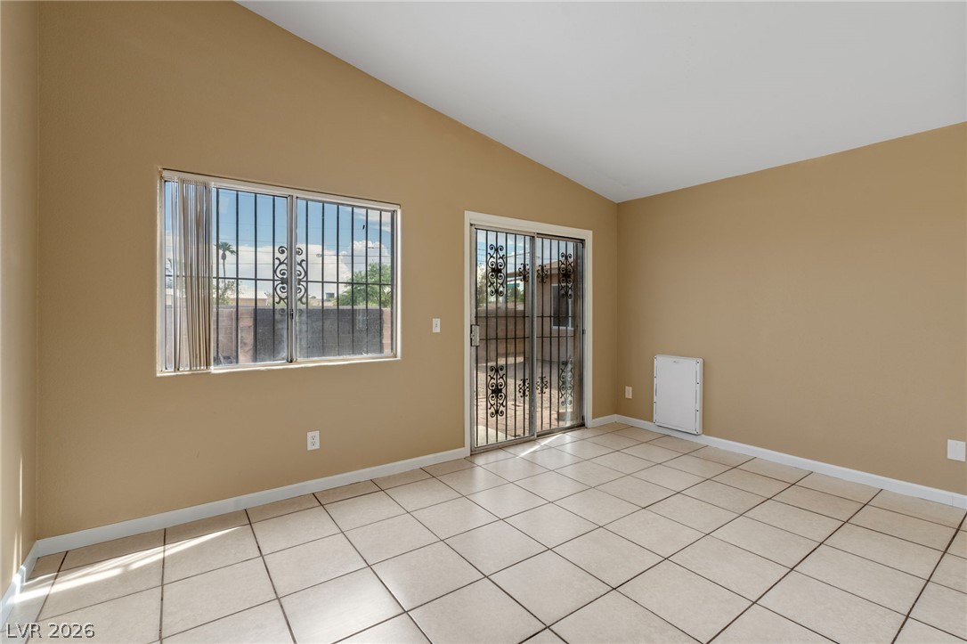 2045 Garnet Gable Avenue Las Vegas NV 89106
