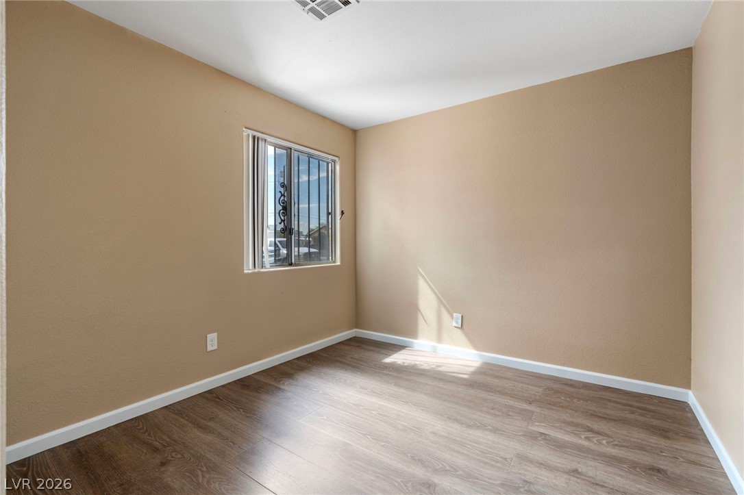 2045 Garnet Gable Avenue Las Vegas NV 89106