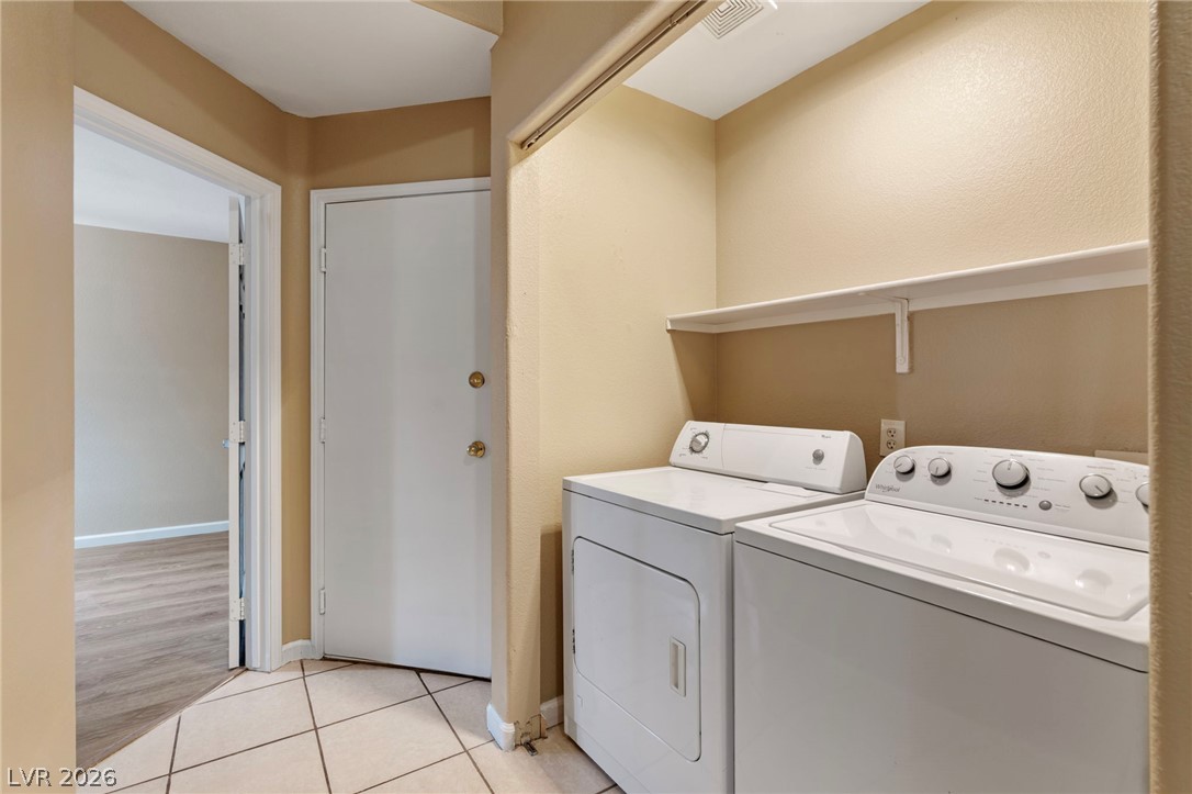 2045 Garnet Gable Avenue Las Vegas NV 89106