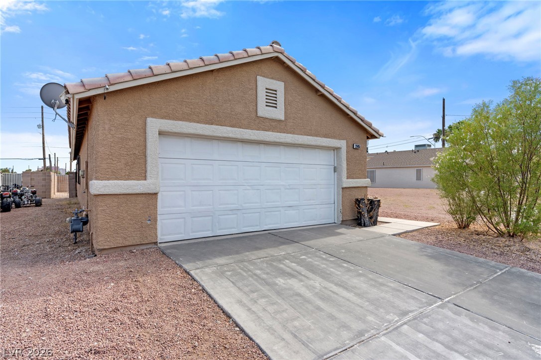 2045 Garnet Gable Avenue Las Vegas NV 89106