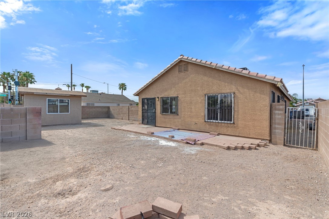 2045 Garnet Gable Avenue Las Vegas NV 89106