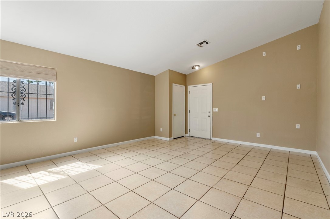 2045 Garnet Gable Avenue Las Vegas NV 89106