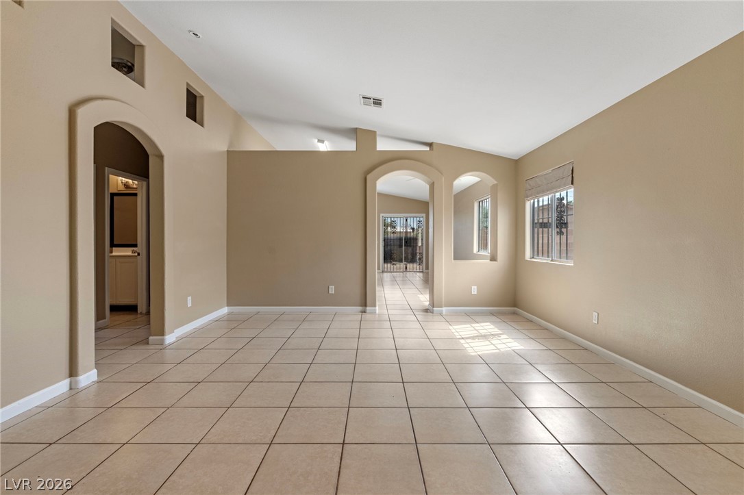 2045 Garnet Gable Avenue Las Vegas NV 89106