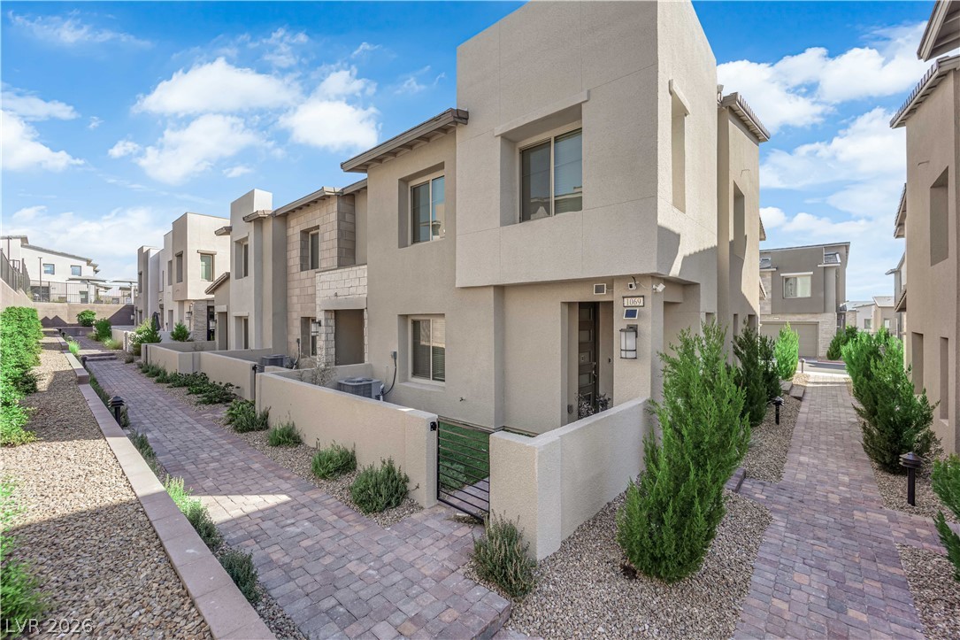 600 North Carriage Hill Drive 1069 Las Vegas NV 89138