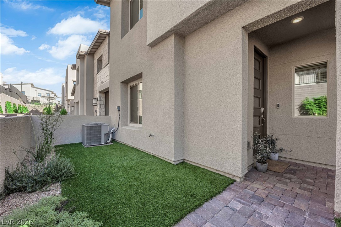 600 North Carriage Hill Drive 1069 Las Vegas NV 89138
