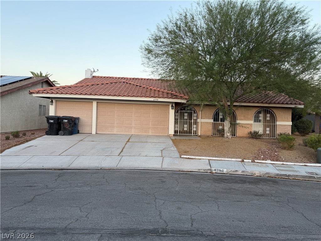 4798 Walteta Las Vegas NV 89119