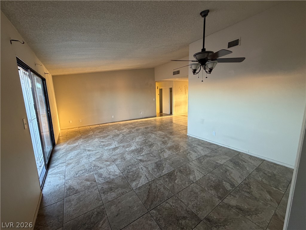 4798 Walteta Las Vegas NV 89119
