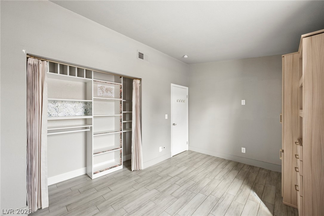 1612 Joshua Tree Court Las Vegas NV 89108
