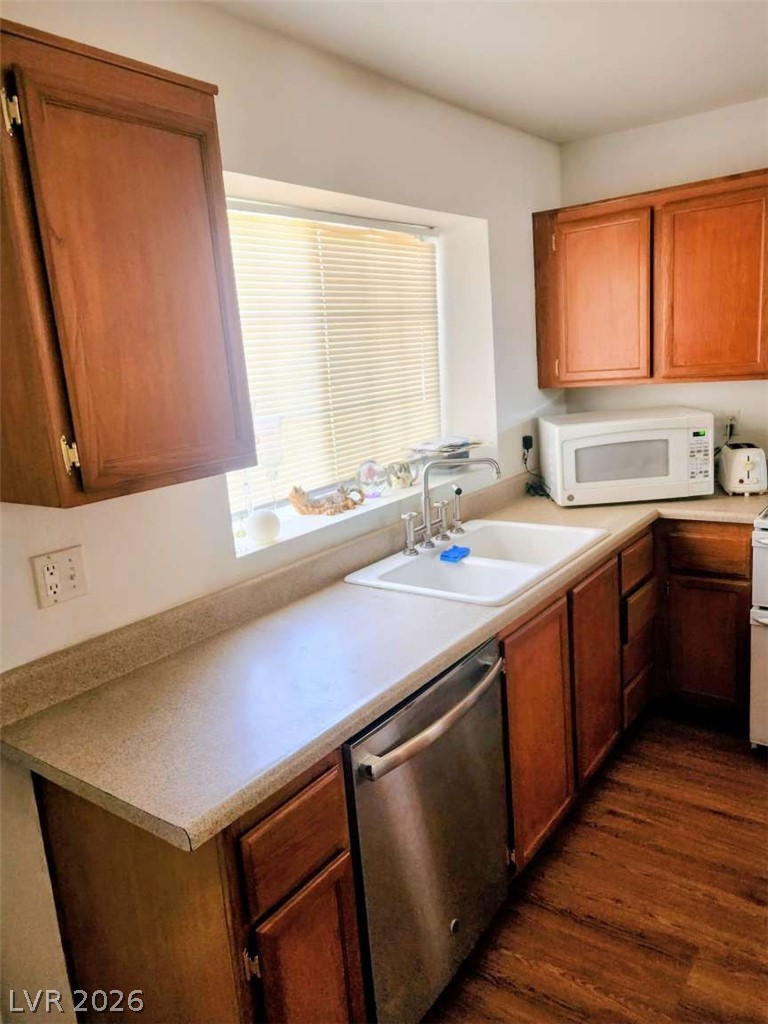 5225 Silverheart Avenue Las Vegas NV 89142