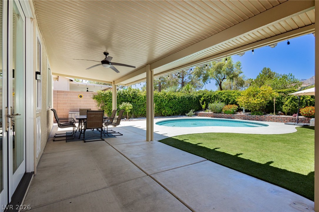 3237 Ridgecliff Street Las Vegas NV 89129