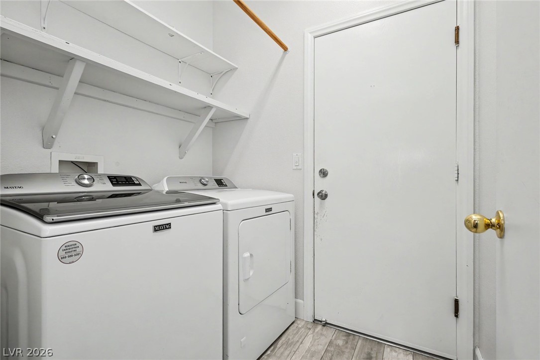 3237 Ridgecliff Street Las Vegas NV 89129