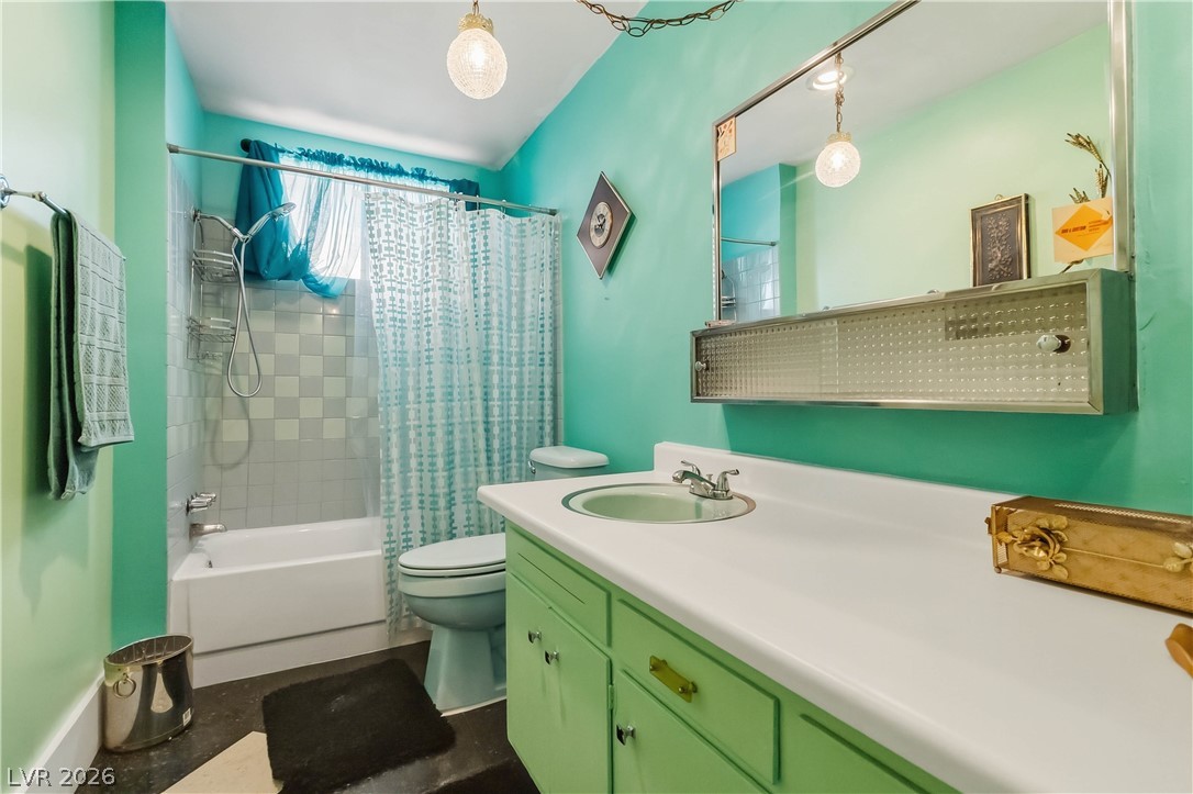 3232 Pawnee Drive Las Vegas NV 89169