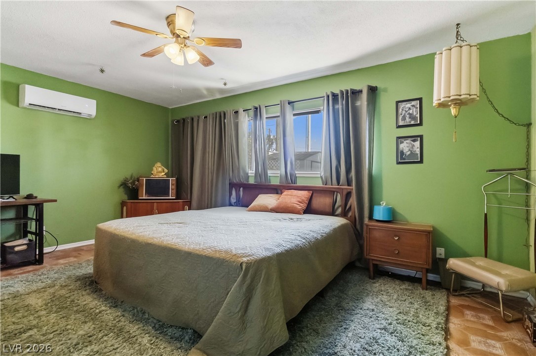 3232 Pawnee Drive Las Vegas NV 89169