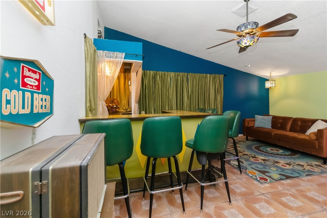 3232 Pawnee Drive Las Vegas NV 89169