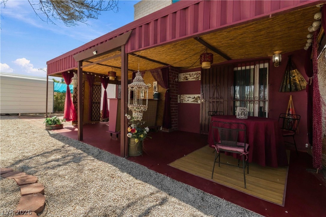 3232 Pawnee Drive Las Vegas NV 89169