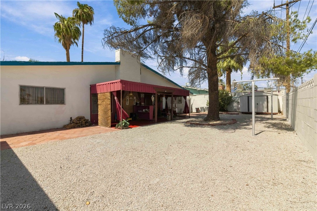 3232 Pawnee Drive Las Vegas NV 89169