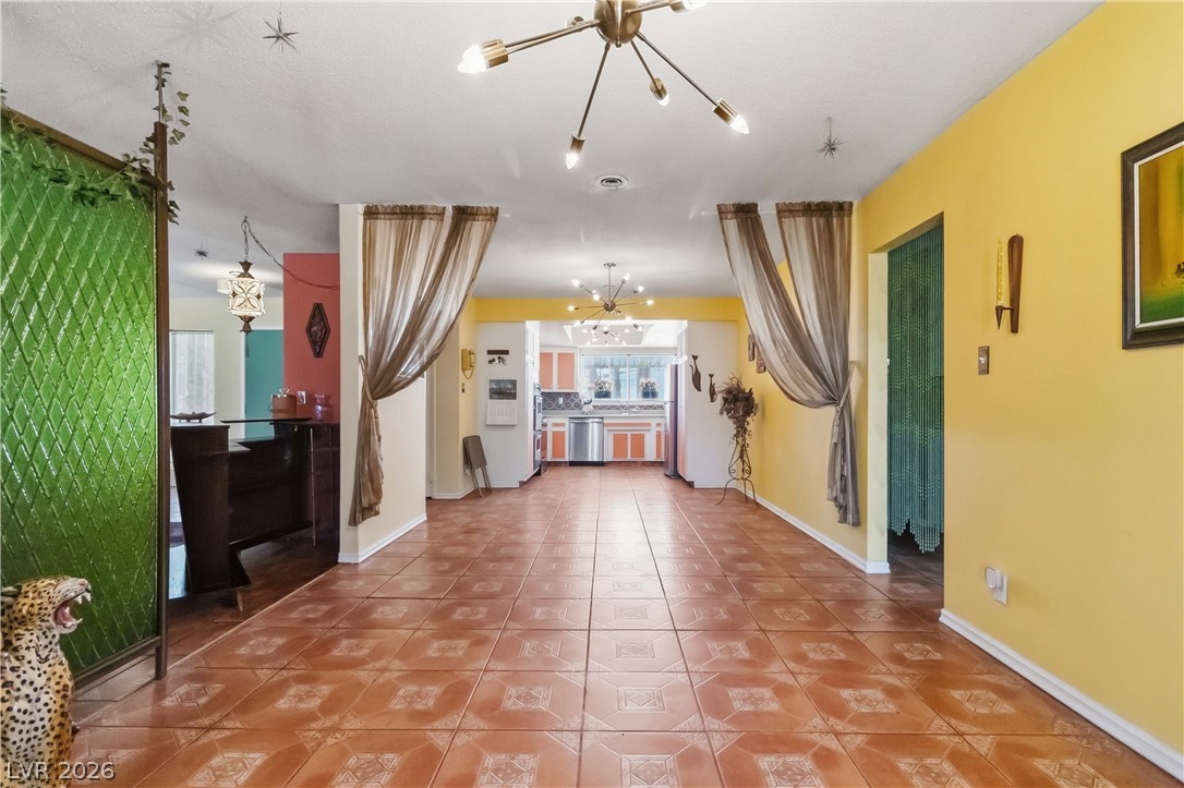 3232 Pawnee Drive Las Vegas NV 89169
