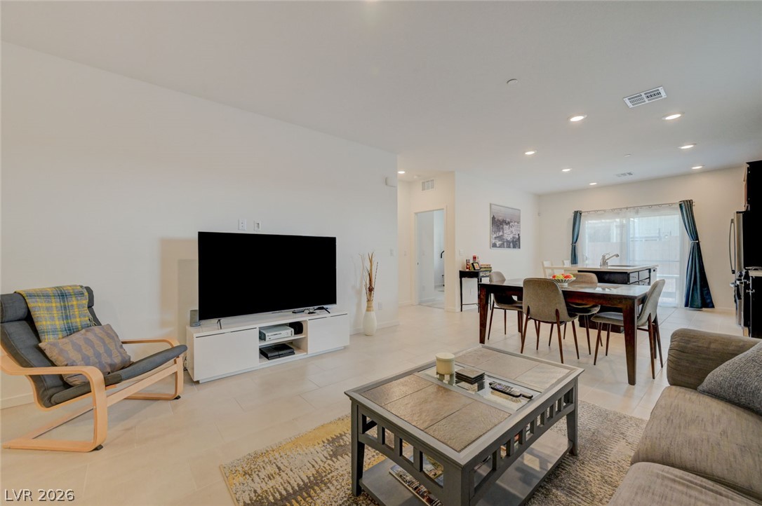107 Cameron Chase Avenue Henderson NV 89011