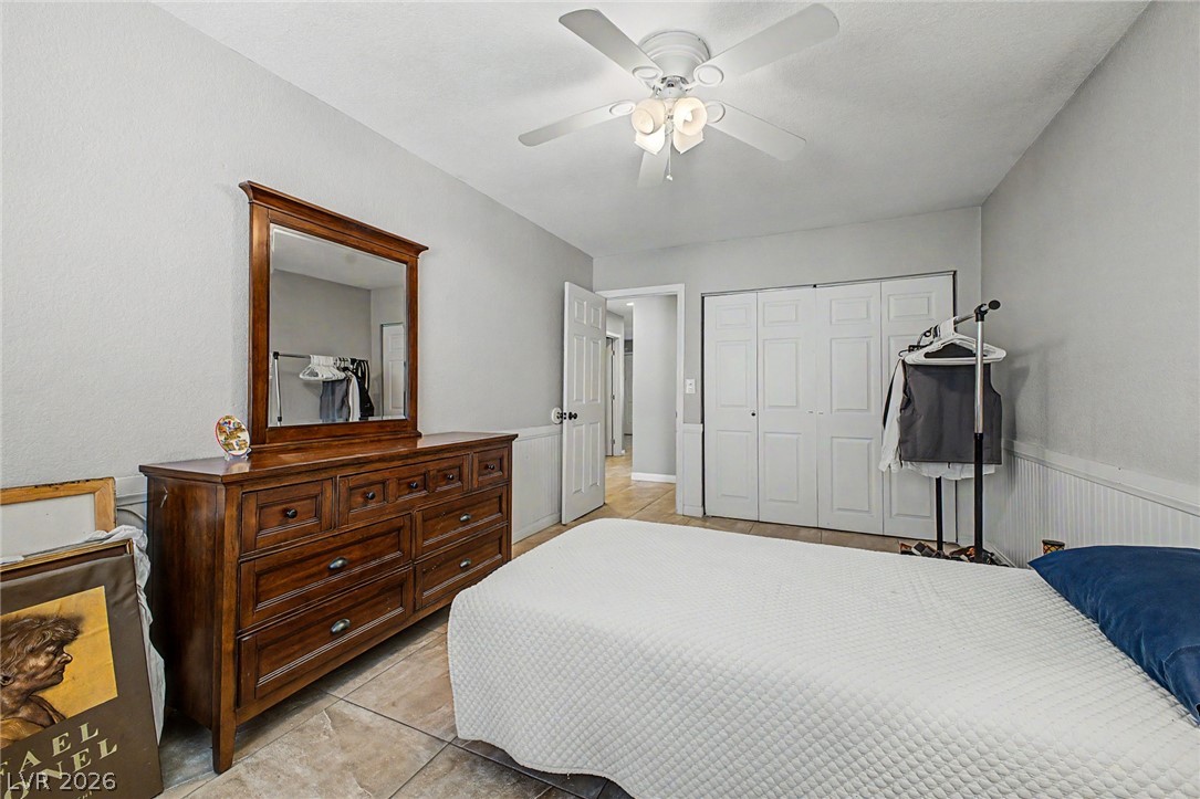 7310 Pleasant View Avenue Las Vegas NV 89147