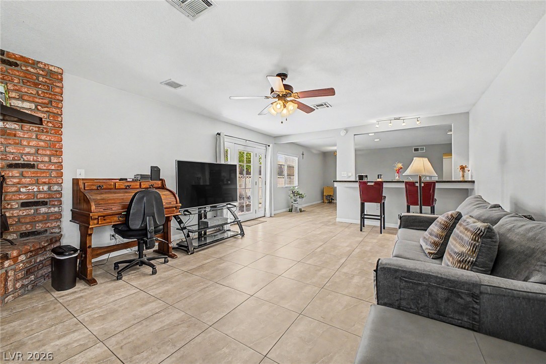 7310 Pleasant View Avenue Las Vegas NV 89147