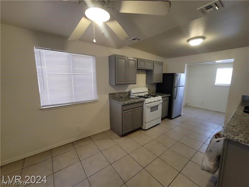 2564 San Marcos Street Las Vegas NV 89115