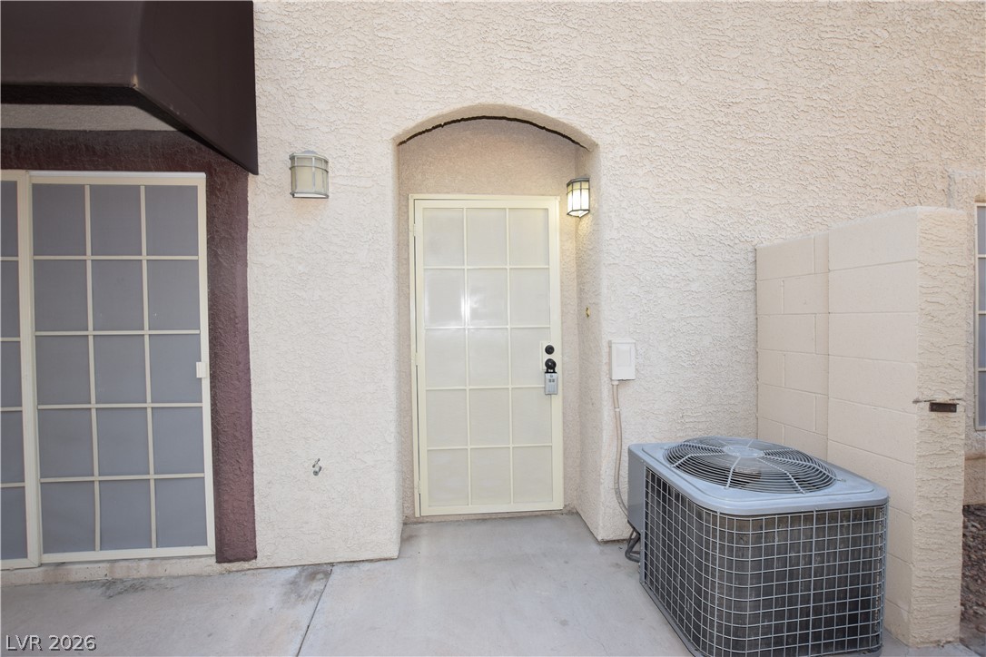 2624 Twin Pines Avenue Henderson NV 89074