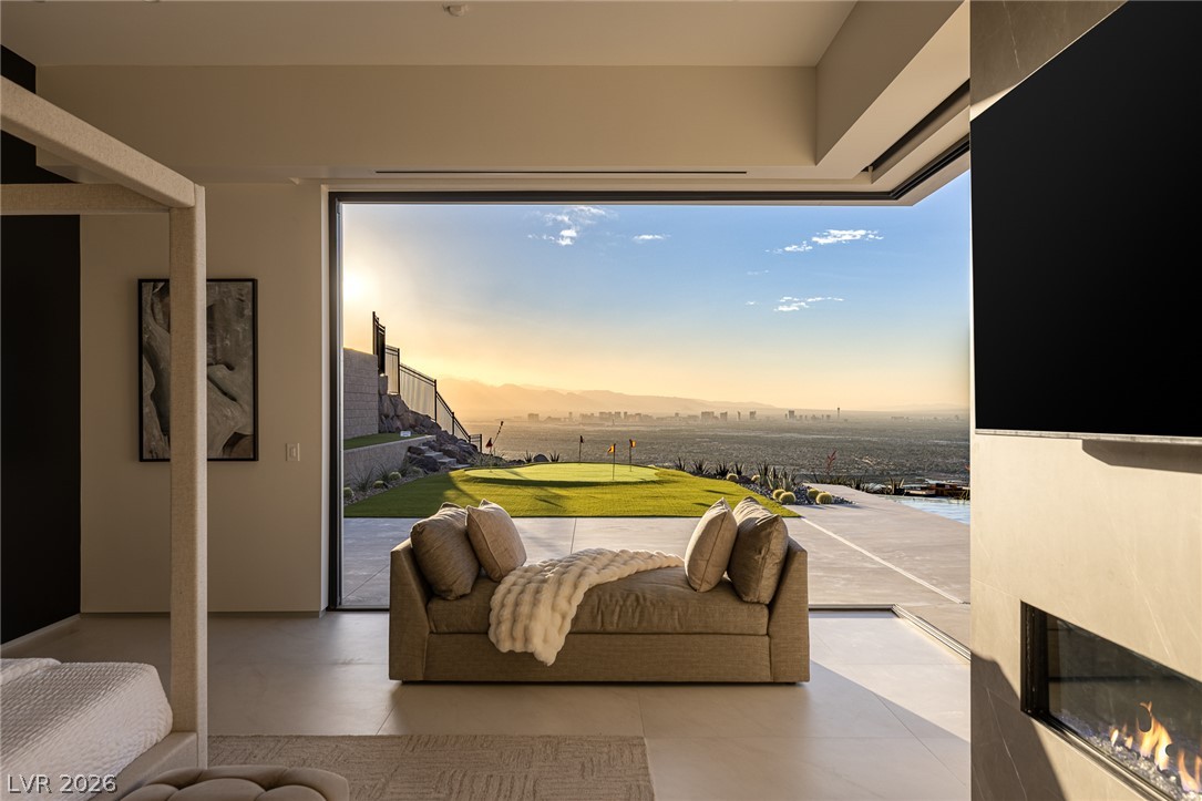 563 Grand Rim Drive Henderson NV 89012
