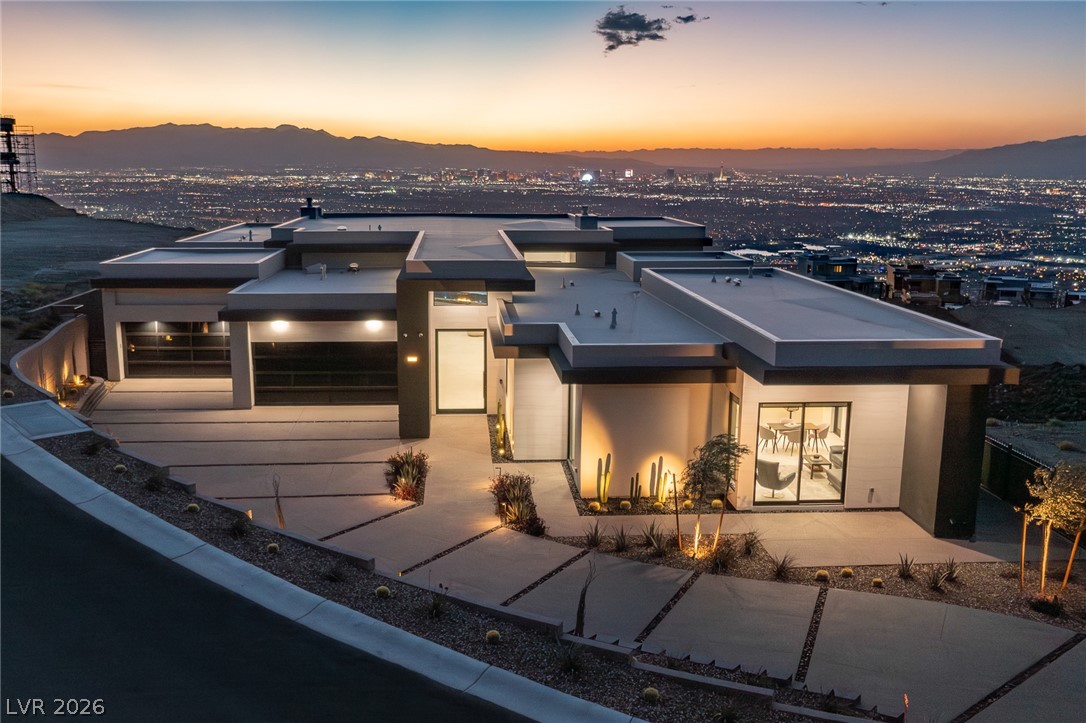 563 Grand Rim Drive Henderson NV 89012