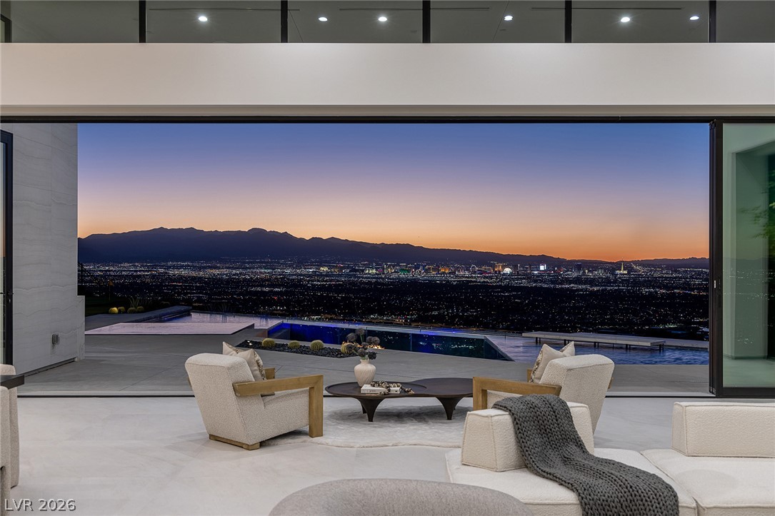 563 Grand Rim Drive Henderson NV 89012