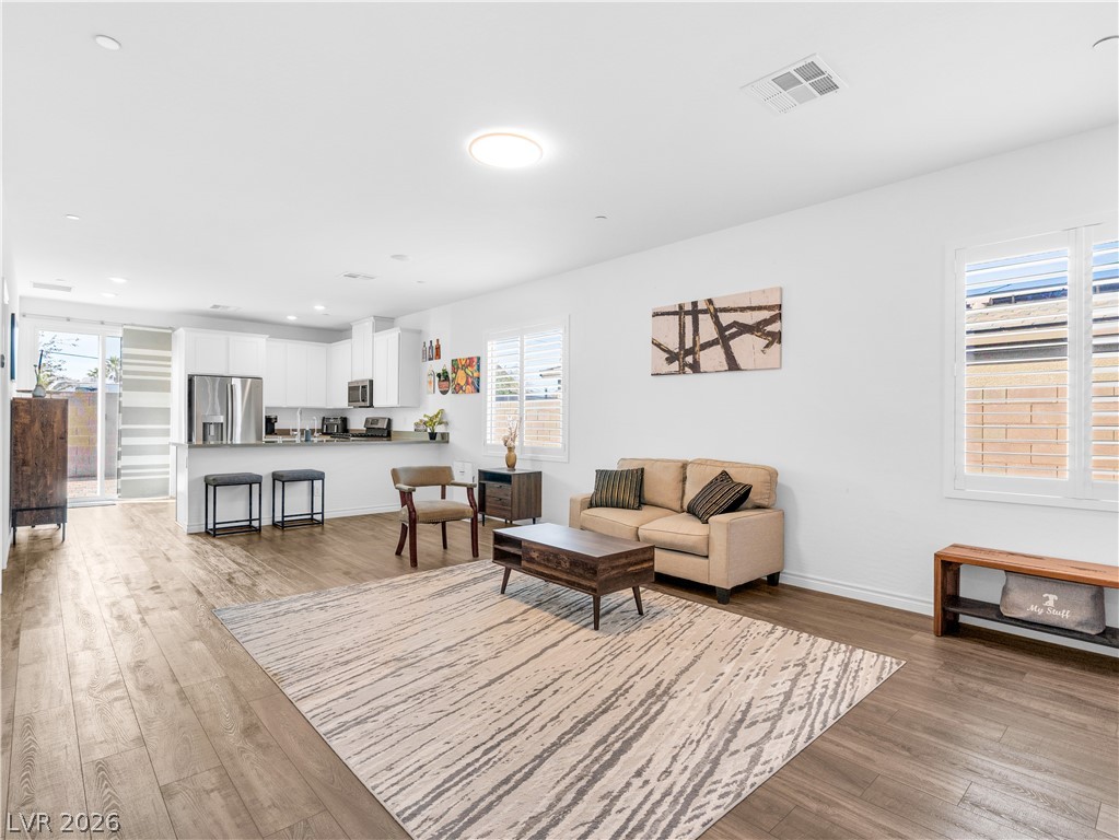287 Fletcher Falls Street Henderson NV 89015