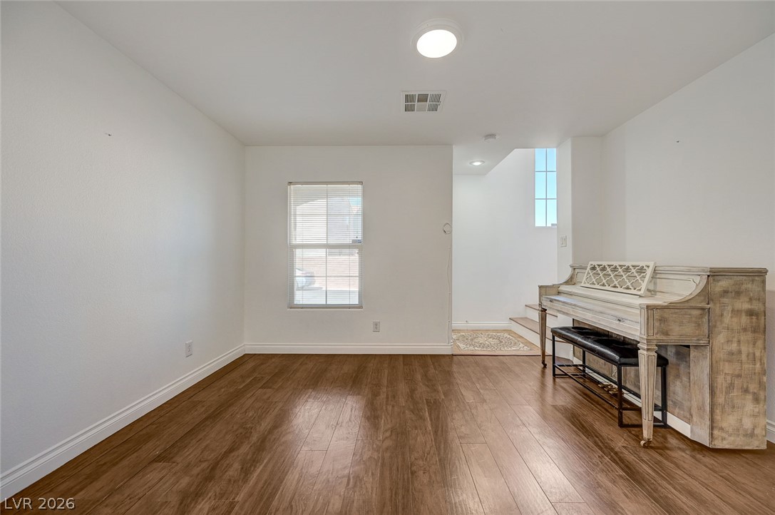 6281 Chert Avenue Las Vegas NV 89139