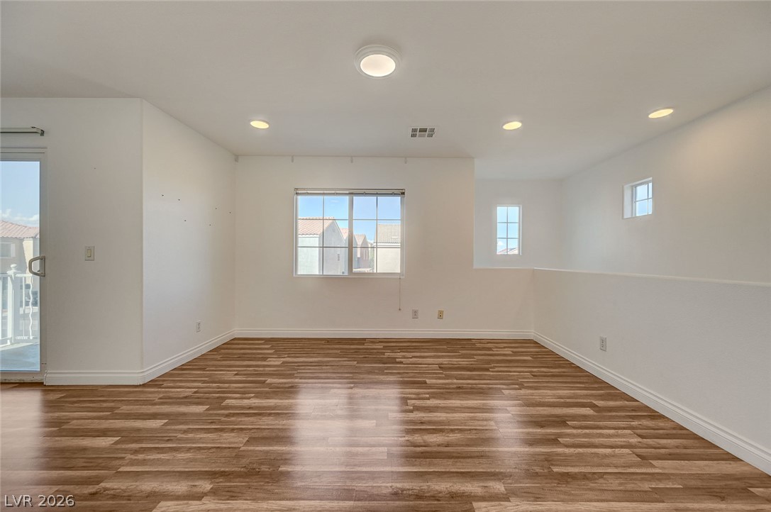 6281 Chert Avenue Las Vegas NV 89139