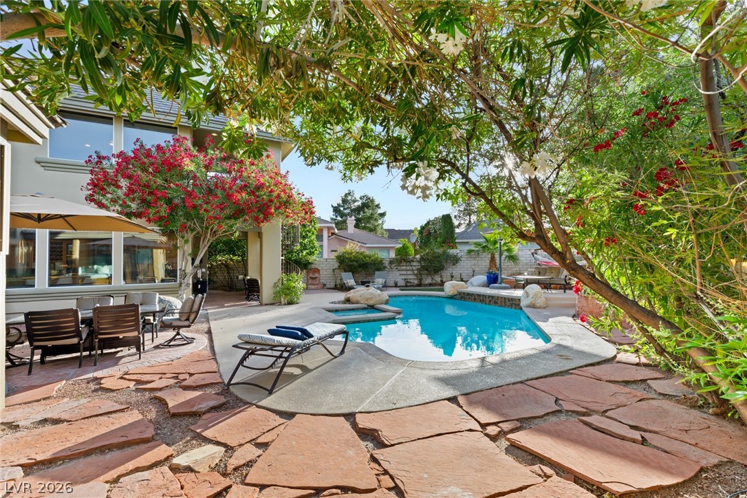 3004 Astoria Pines Circle Las Vegas NV 89107