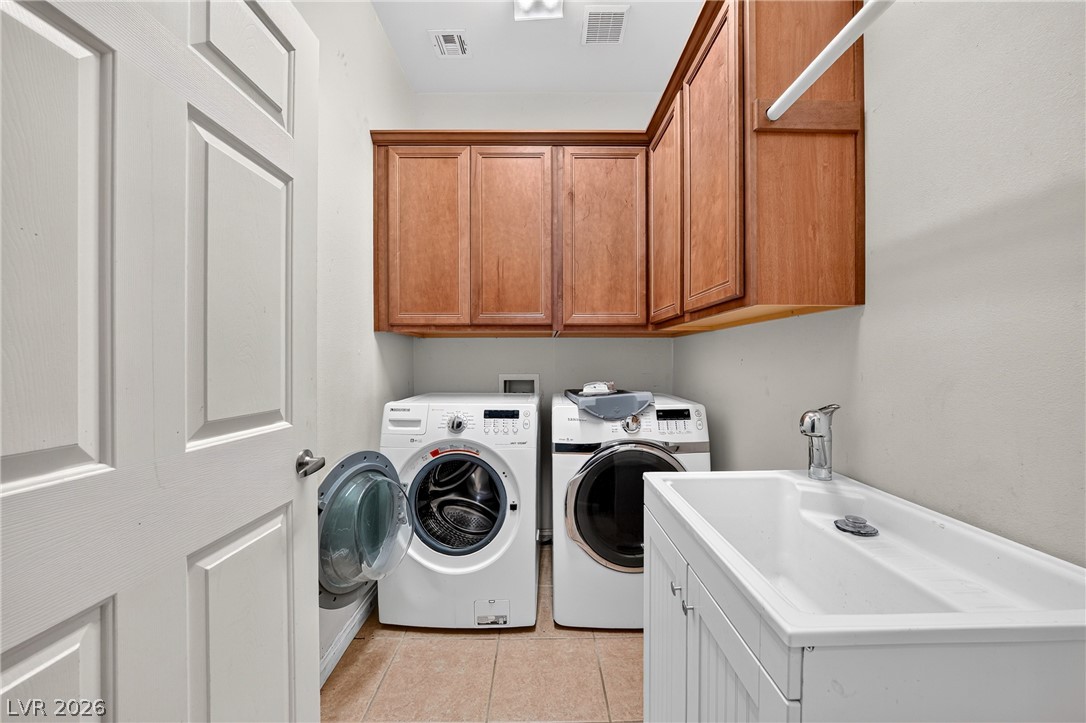 580 East Hickory Street Pahrump NV 89048